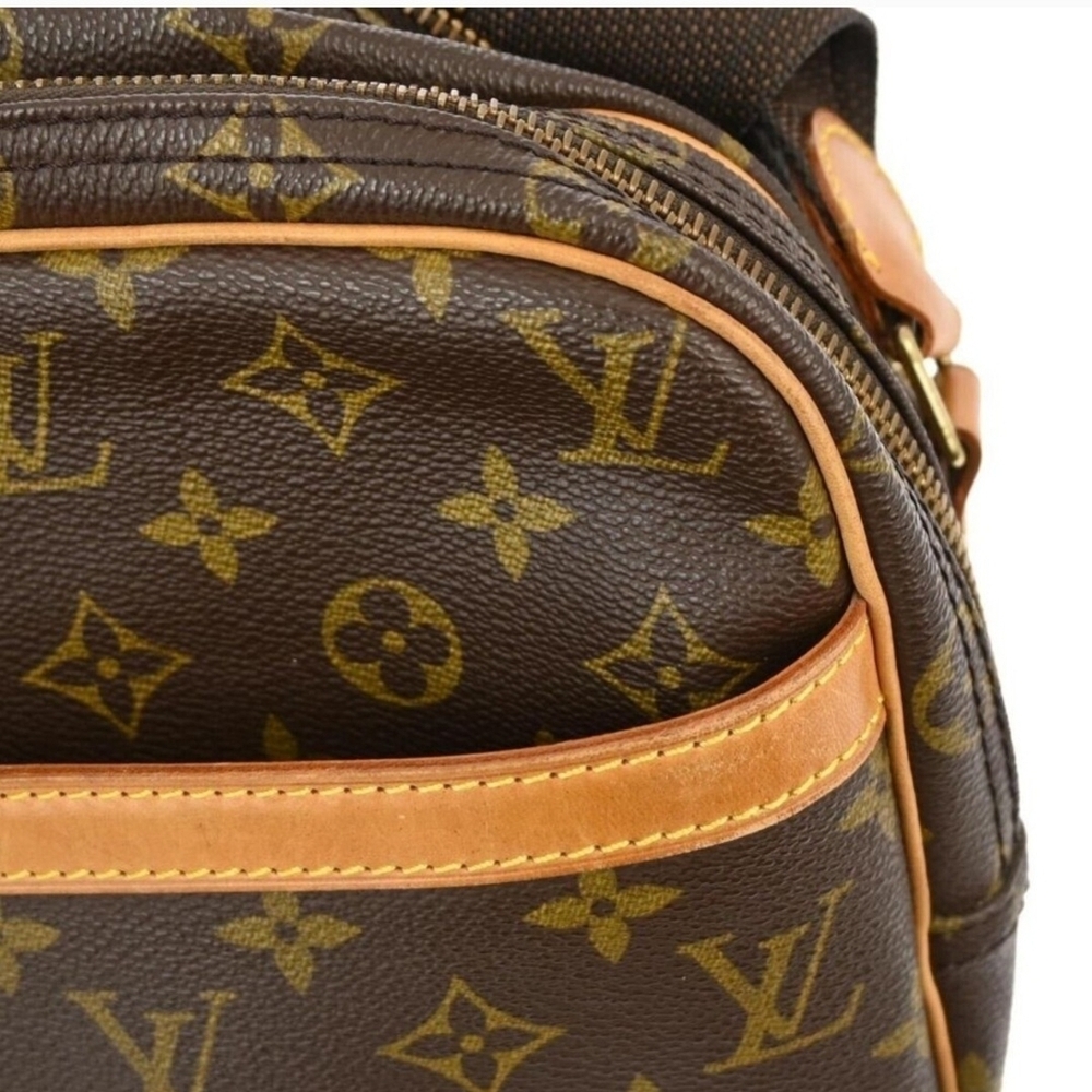 LV w/COA Monogram Reporter Bag in EUC - Picture 8 of 15